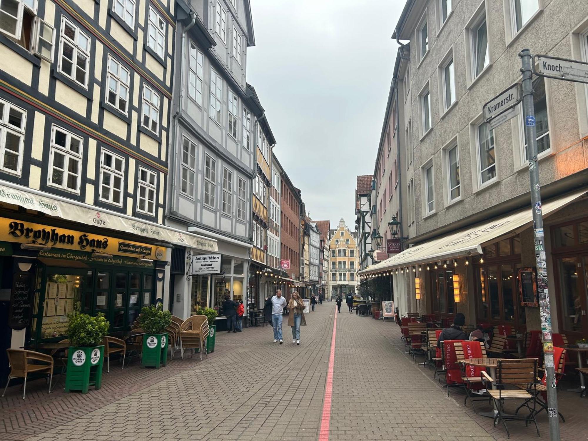 Eich-Penthouse, Zentral Am Stadtwald Mit Ausblick Ueber Die Stadt, 24H Self Check-In, Netflix, Disneyplus ハノーファー エクステリア 写真
